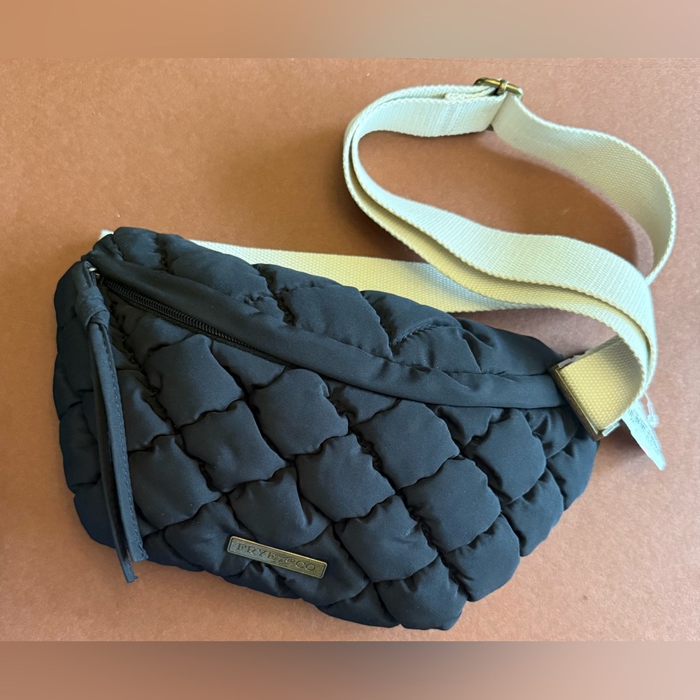 Puffy Quilted Black Crossbody Belt Bag
